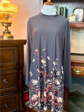Maurices Gray Long-Sleeve Swing Dress with Burgundy & Cream Floral Hem